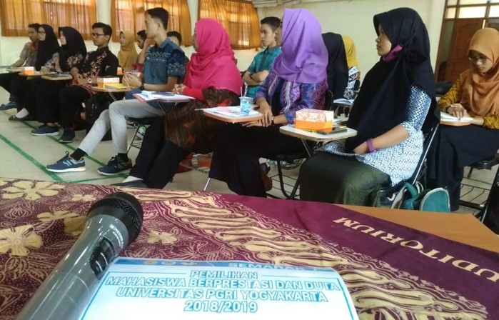 Pelatihan Public Speaking Pilmapres dan Duta UPY